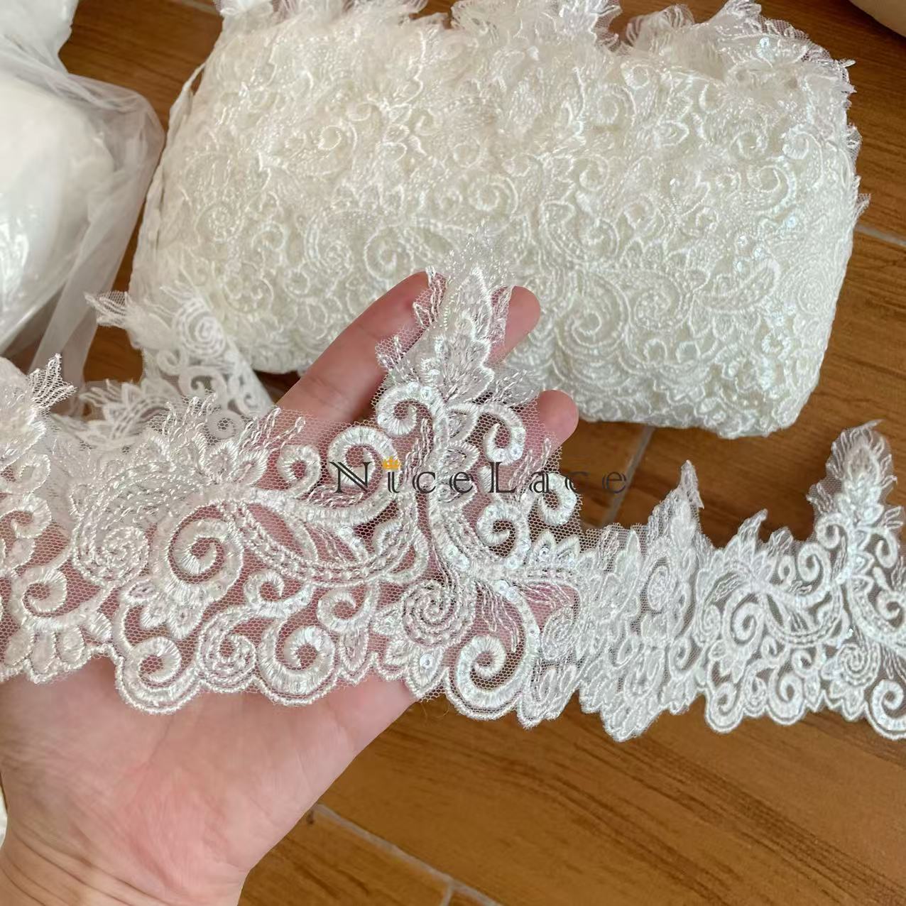 1 yard ivory Embroidery Lace E - огляд і ціна Wedding Water Supply