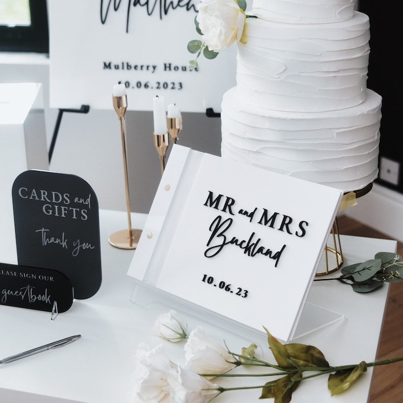 White Card Box for Wedding 3D  - огляд і ціна Personalized Guest Book